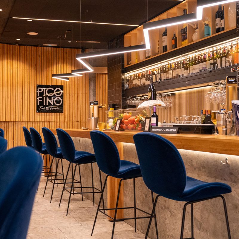 interior-gastrobar-restaurante-Taberna-pico-fino-jarana-comida-amigos-valladolid